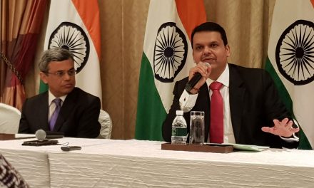 Chief Minister of Maharashtra Announced Infrastructure Projects for City and Airports with Singapore